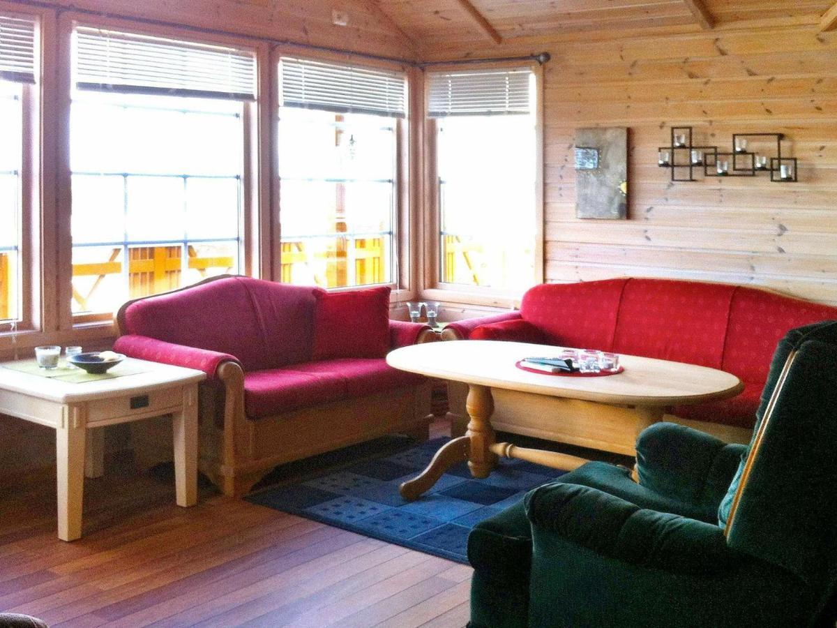 Three-Bedroom Holiday Home In Dyrvik Tuvnes Værelse billede