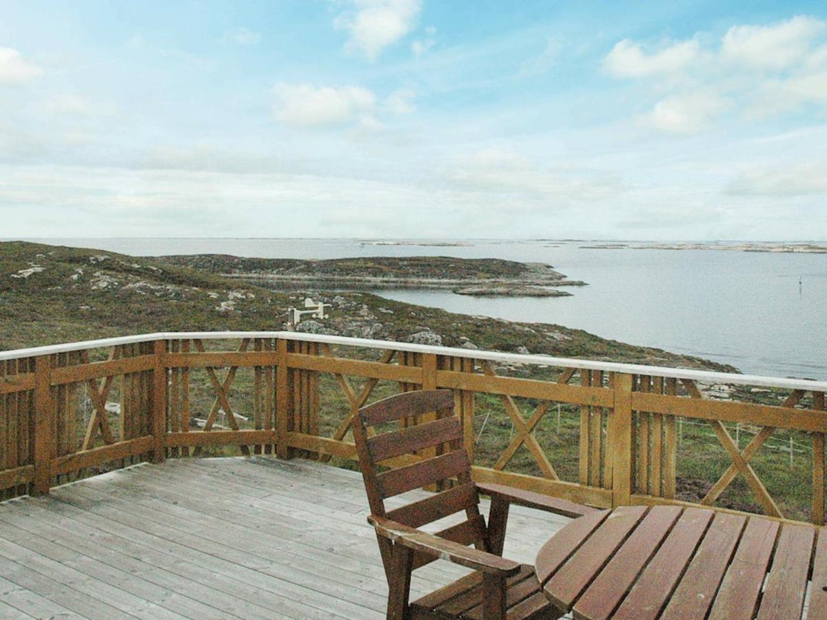 Three-Bedroom Holiday Home In Dyrvik Tuvnes Værelse billede
